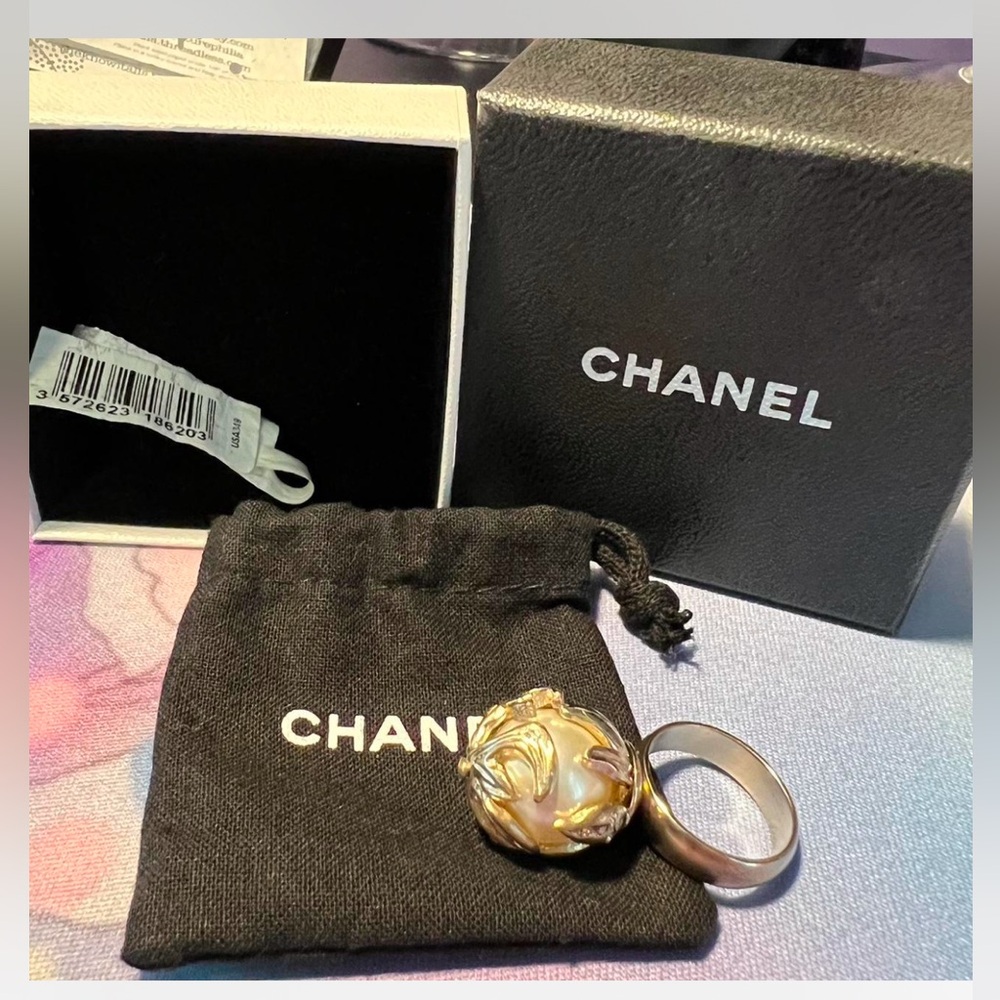 Chanel Ring
